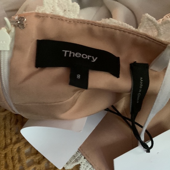 NWT THEORY MELAENA DRESS IVORY
NWT - Picture 6 of 7